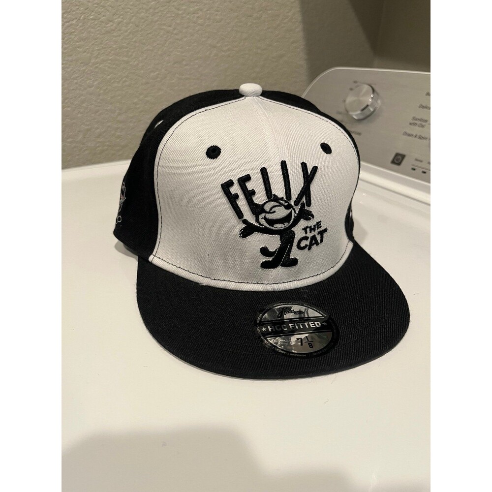 Headgear Classics Felix the Cat HGC Fitted Hat Black White Size 7 1/8 NWT